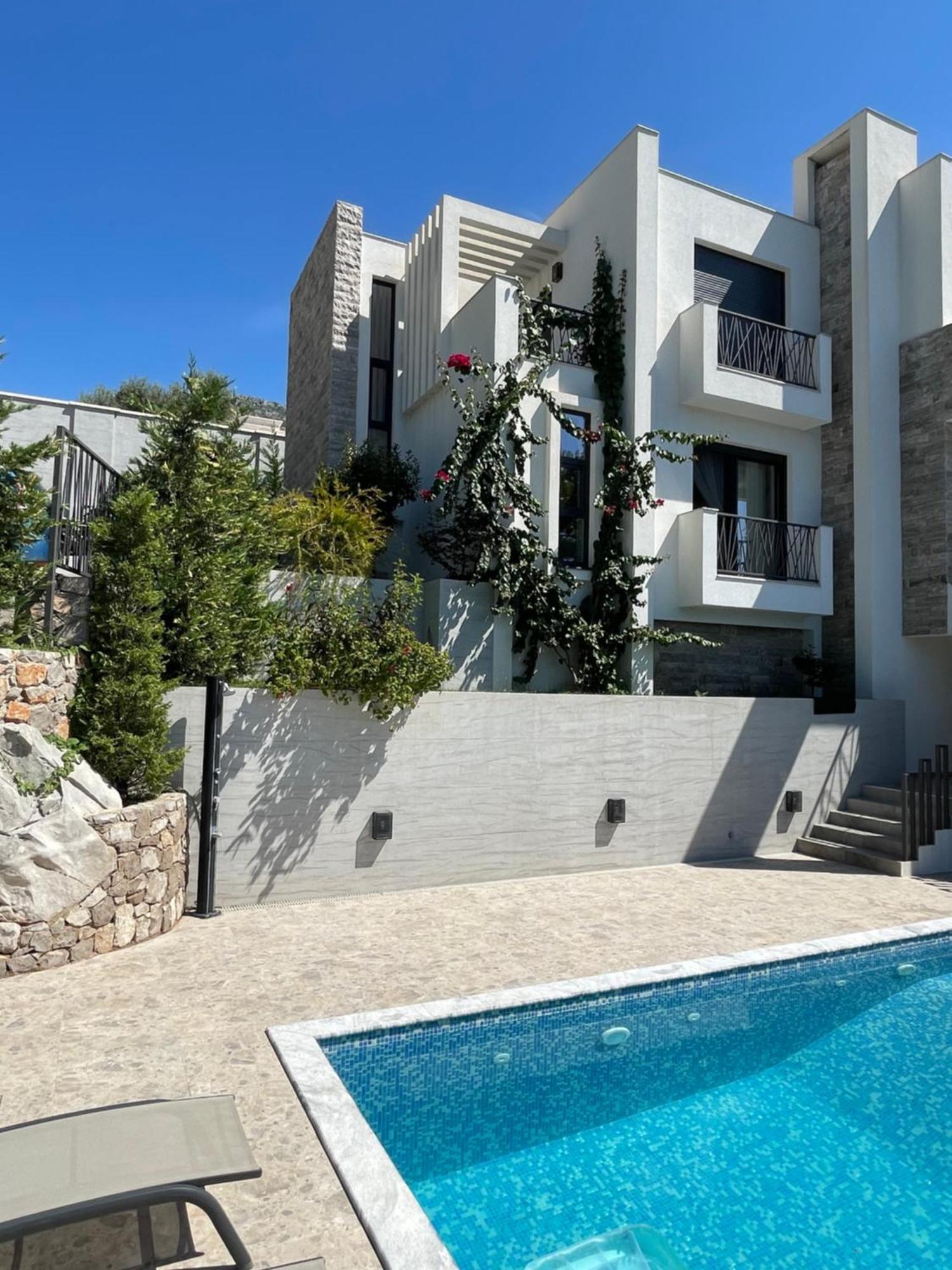 Villa Pine Bar Bagian luar foto